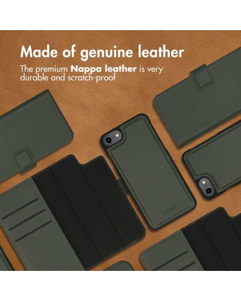 Accezz Premium Leather 2 in 1 Wallet Bookcase iPhone SE (2022 / 2020) / 8 / 7 / 6(s) - Groen / Grün  / Green