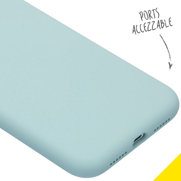 Accezz Liquid Silicone Backcover iPhone 11 - Sky Blue