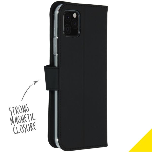 Accezz Wallet Softcase Bookcase iPhone 11 Pro Max - Zwart / Schwarz / Black
