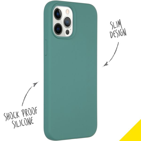 Accezz Liquid Silicone Backcover iPhone 12 Pro Max - Donkergroen / Dunkelgrün  / Dark Green
